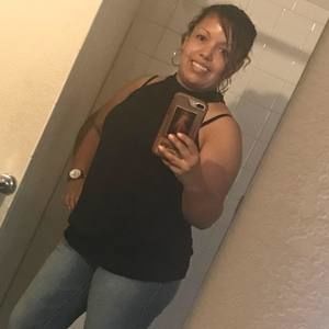 Meet your Posher, Alma